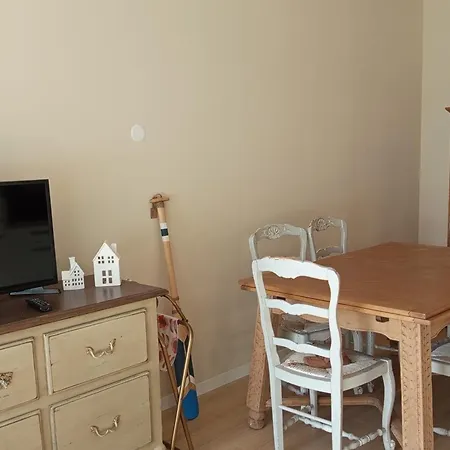 T3 With Balcony - 5 Mn From The Daire *