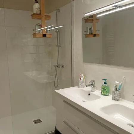 T3 With Balcony - 5 Mn From The 公寓 梅利蒙